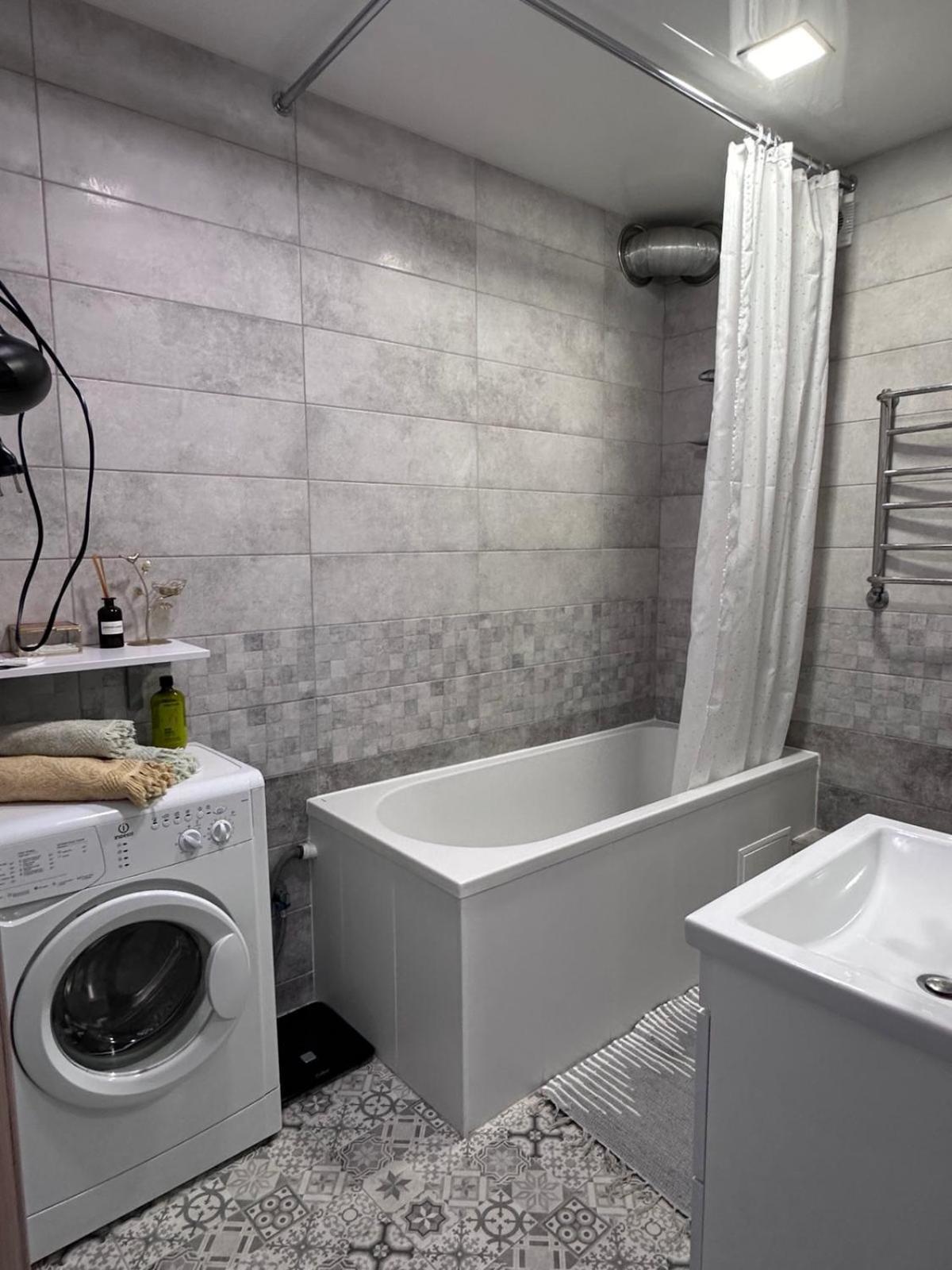 Sisters Apartment Shevchenko Chernihiv Exterior photo